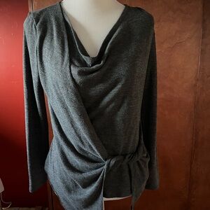 Ana Perena Elegant Gray Women's Sweater